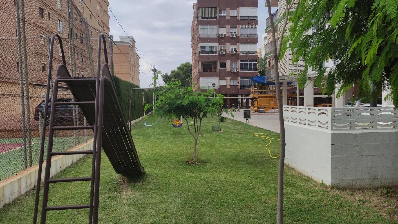 Apartamento Apartamento Con Piscina Y Cerca De La Playa Benicàssim Exterior foto